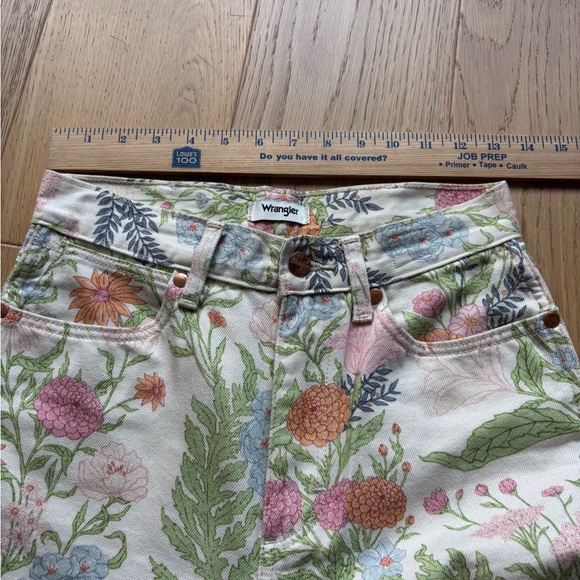 Wrangler wanderer 626 high rise floral print bell bottom jeans 26x30 - Picture 5 of 8